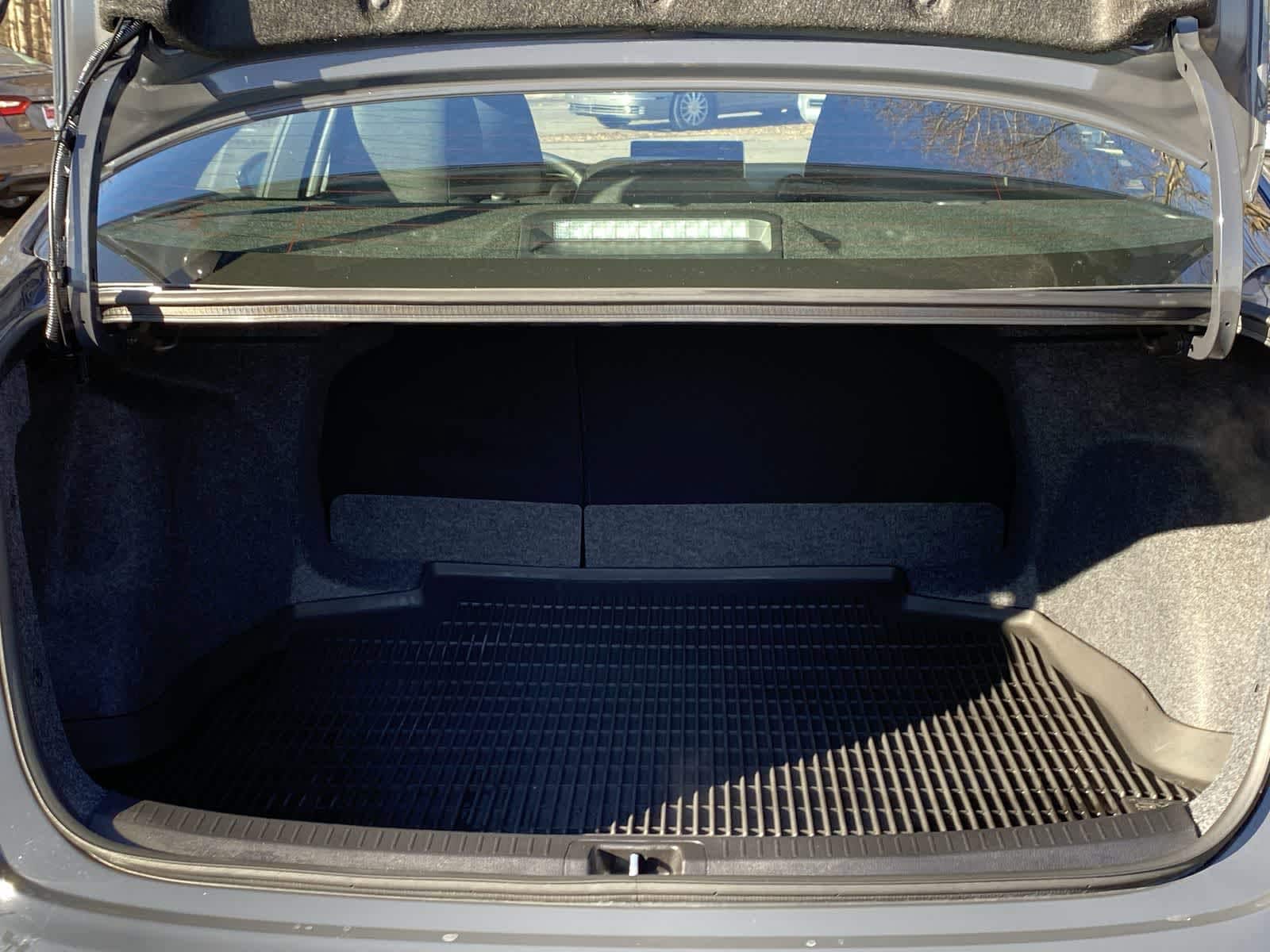 Thumbnail: 2025 Toyota Corolla - 17