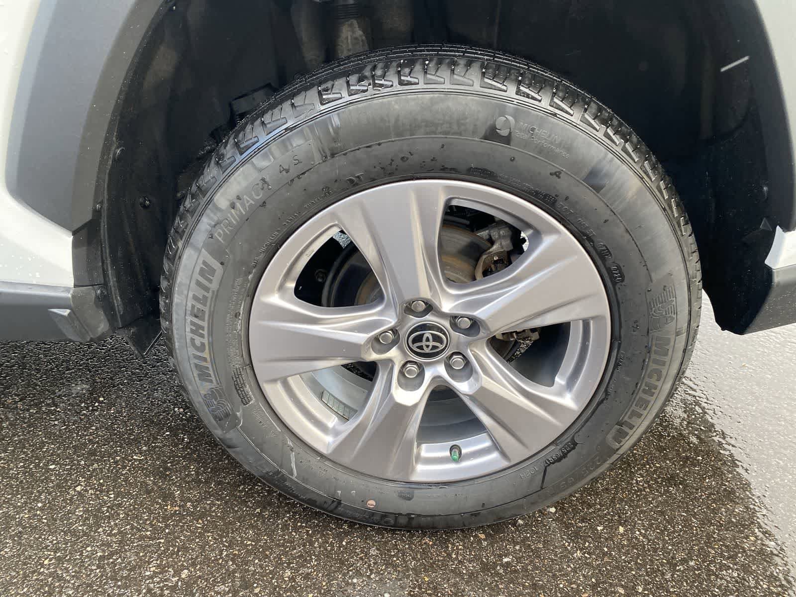 Thumbnail: 2024 Toyota RAV4 - 18