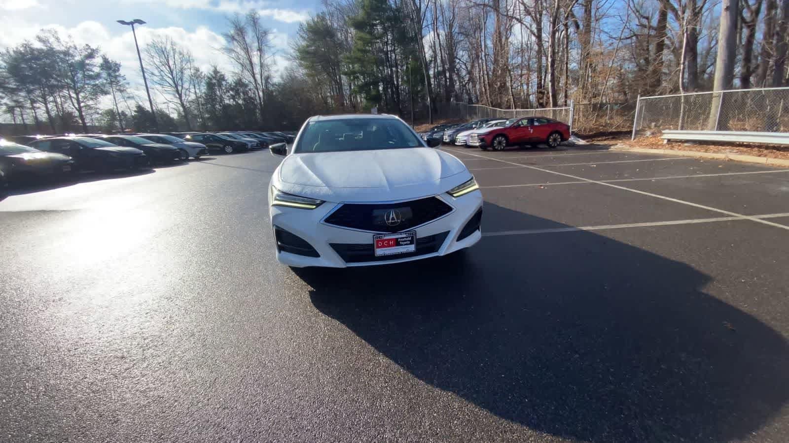 Thumbnail: 2022 Acura TLX - 9