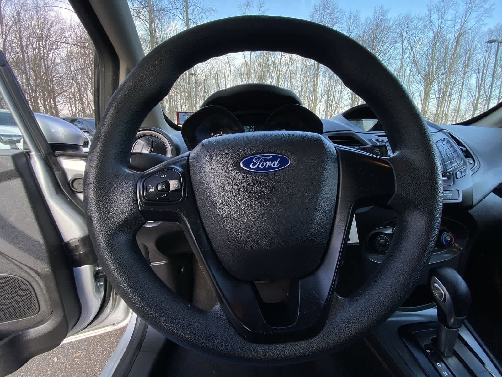 Thumbnail: 2016 Ford Fiesta - 31