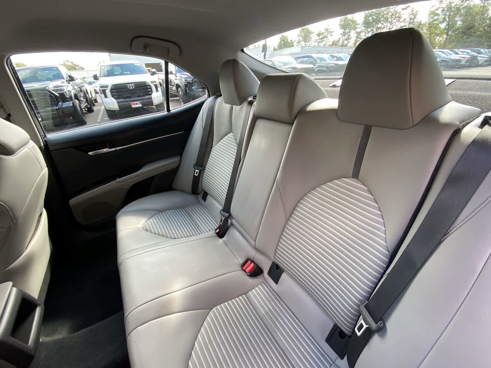 Thumbnail: 2023 Toyota Camry - 22