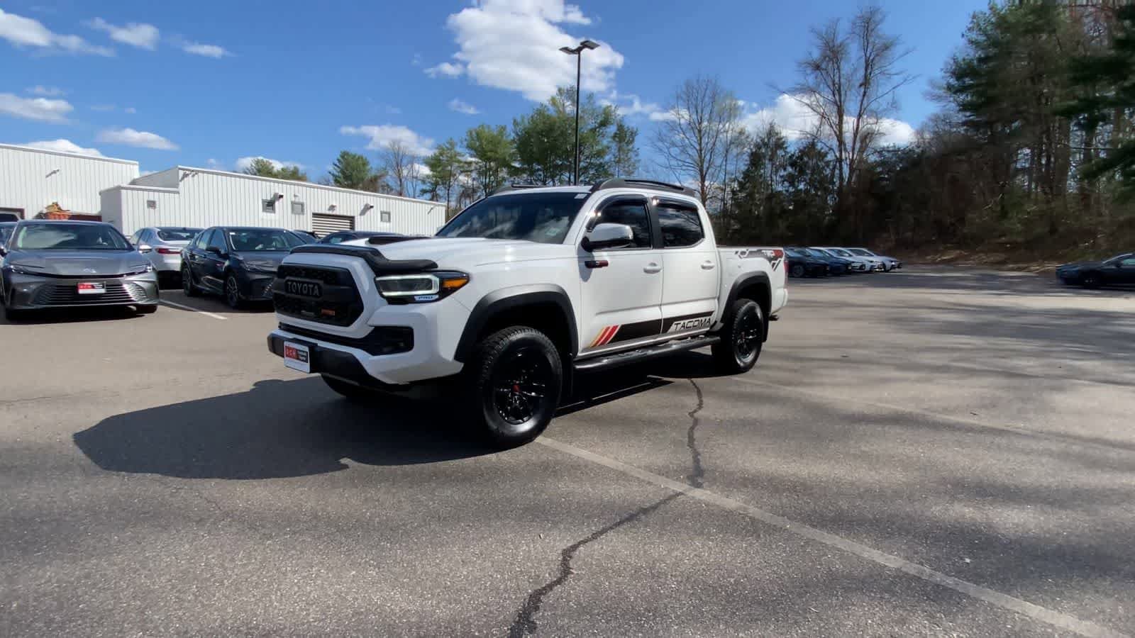 Thumbnail: 2021 Toyota Tacoma - 6