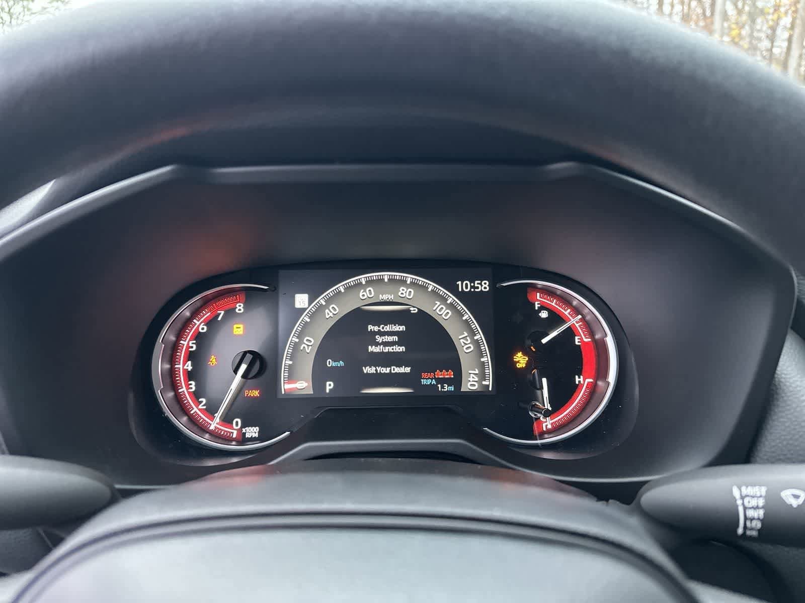 Thumbnail: 2025 Toyota RAV4 - 17