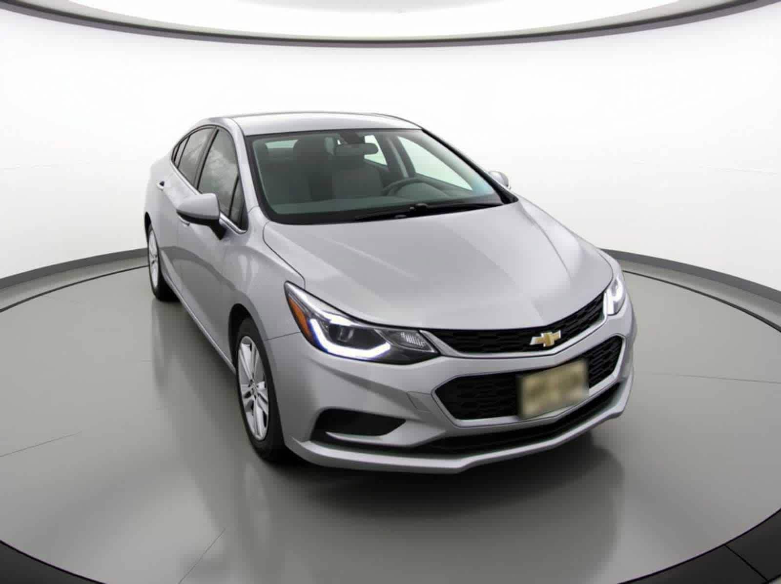 Thumbnail: 2016 Chevrolet Cruze - 9
