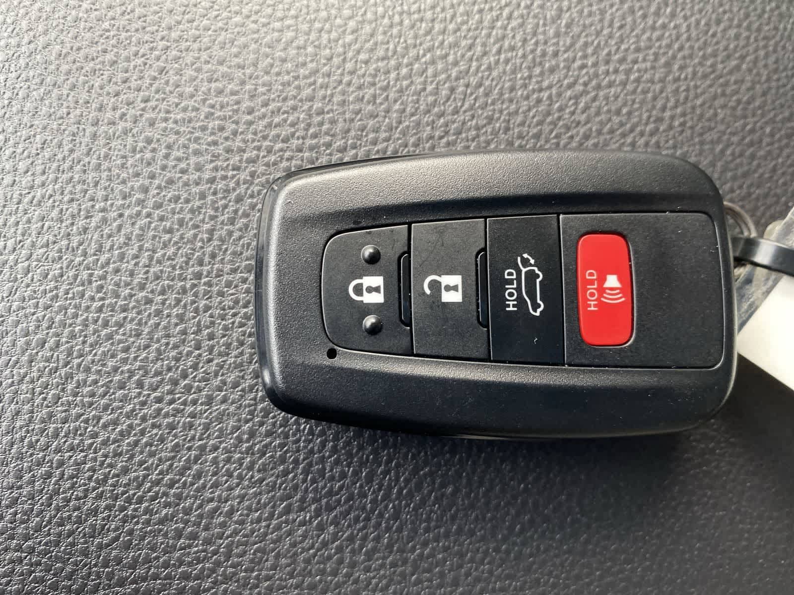 Thumbnail: 2025 Toyota RAV4 - 38