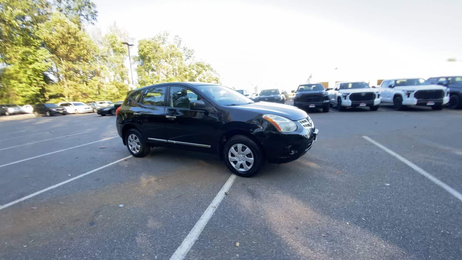Thumbnail: 2013 Nissan Rogue - 4
