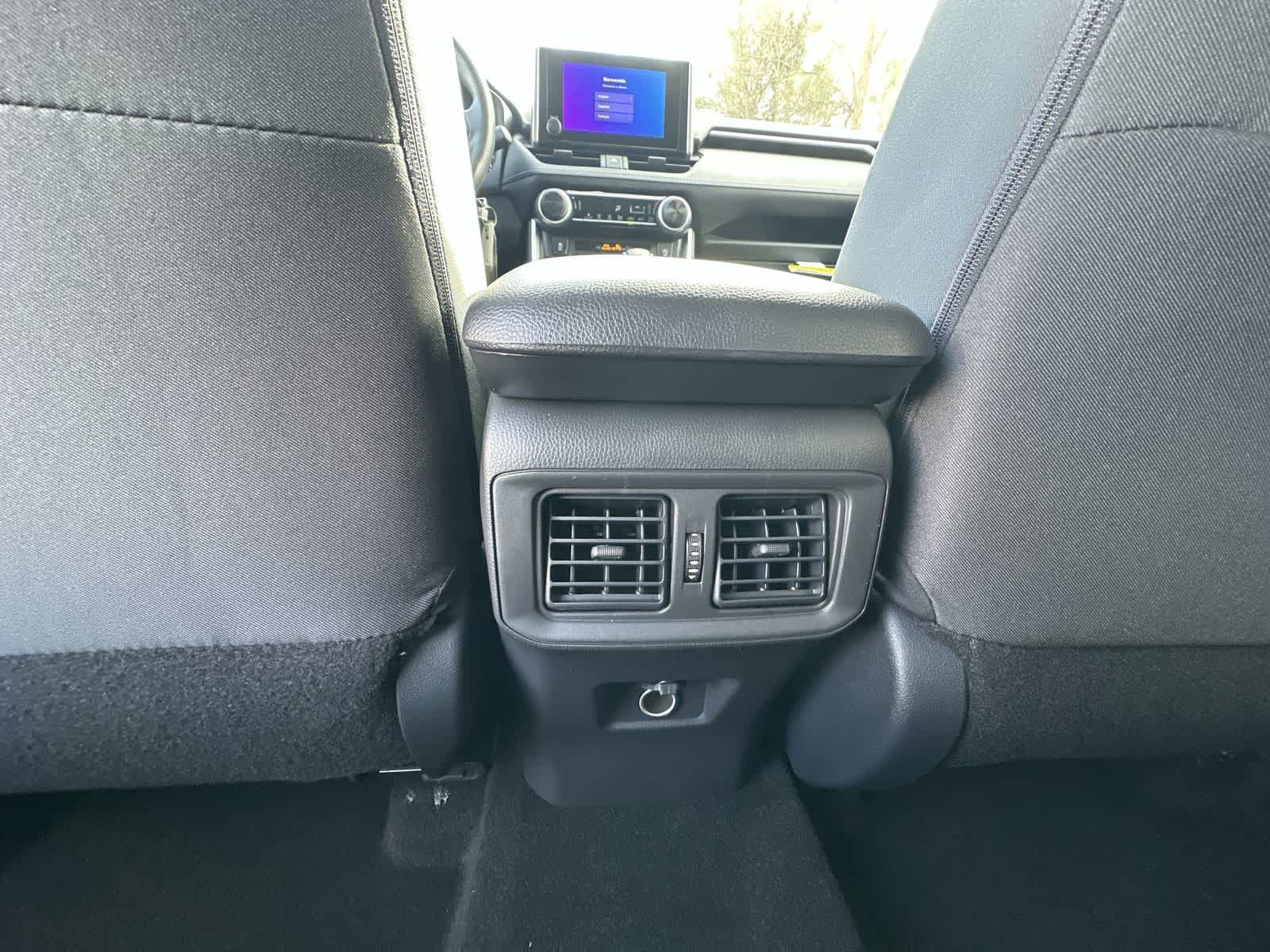 Thumbnail: 2025 Toyota RAV4 - 28