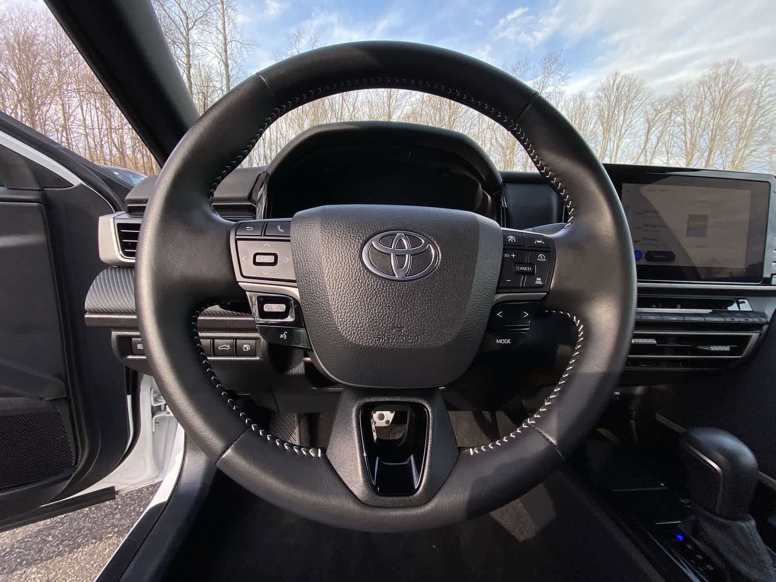 Thumbnail: 2025 Toyota Camry - 26