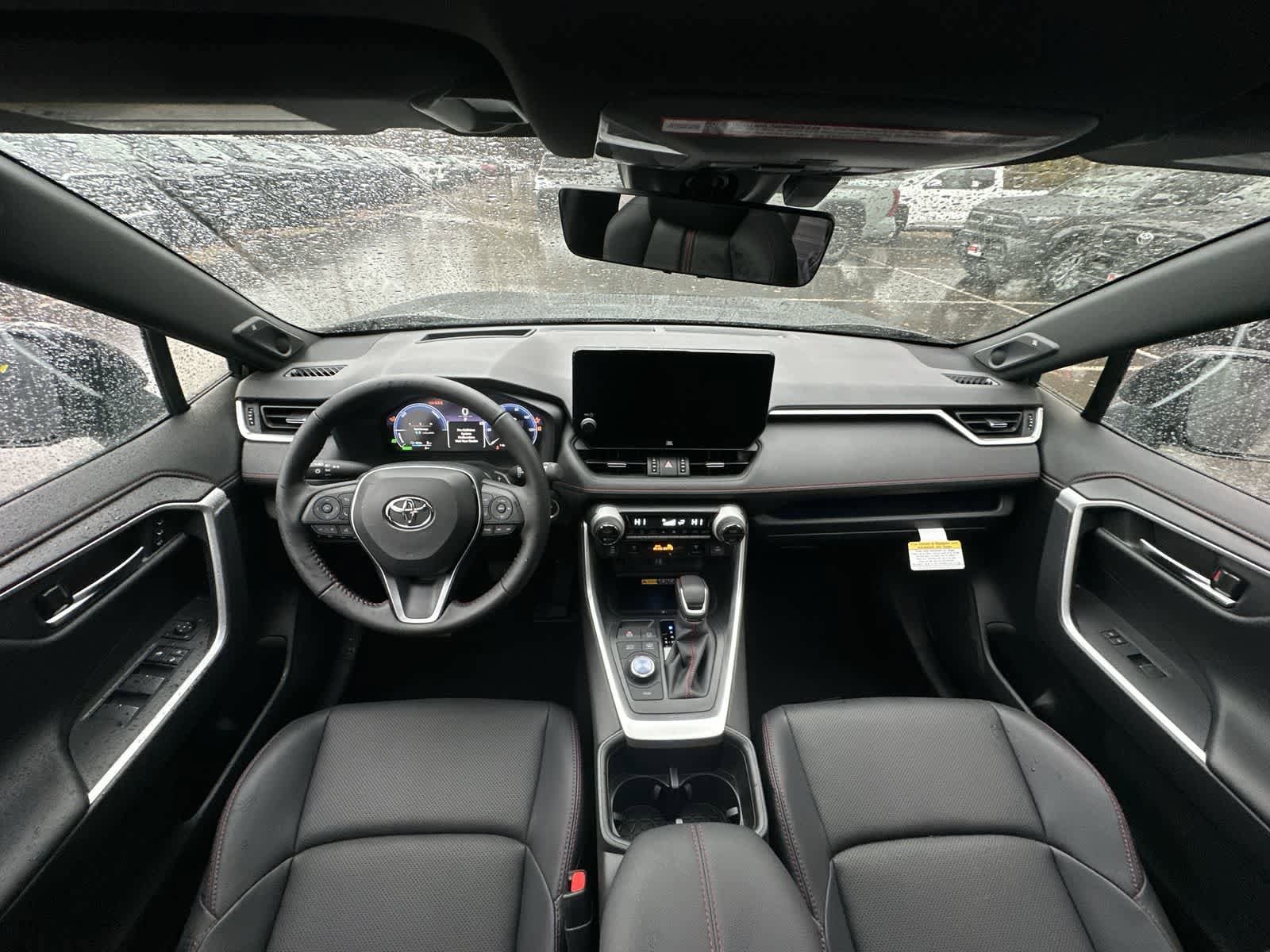 Thumbnail: 2025 Toyota RAV4 - 29