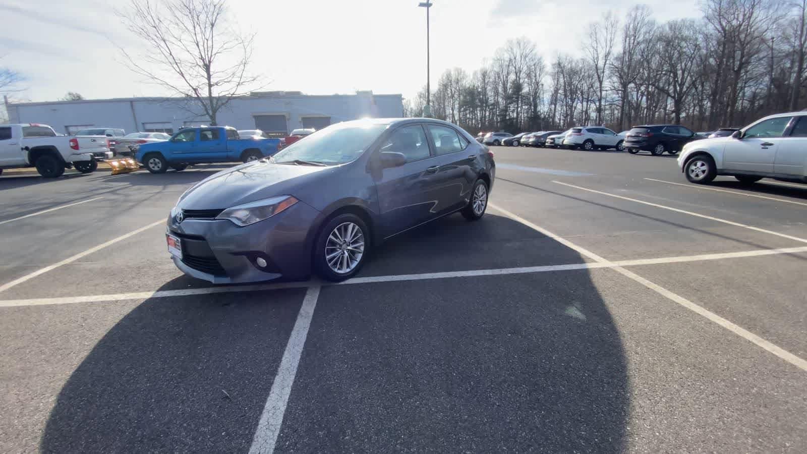 Thumbnail: 2014 Toyota Corolla - 9