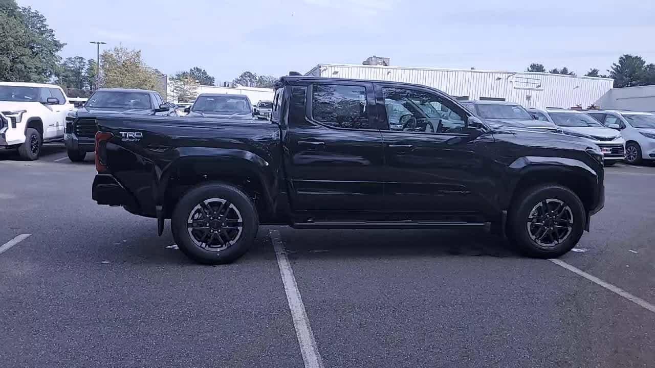 Thumbnail: 2025 Toyota Tacoma - 9