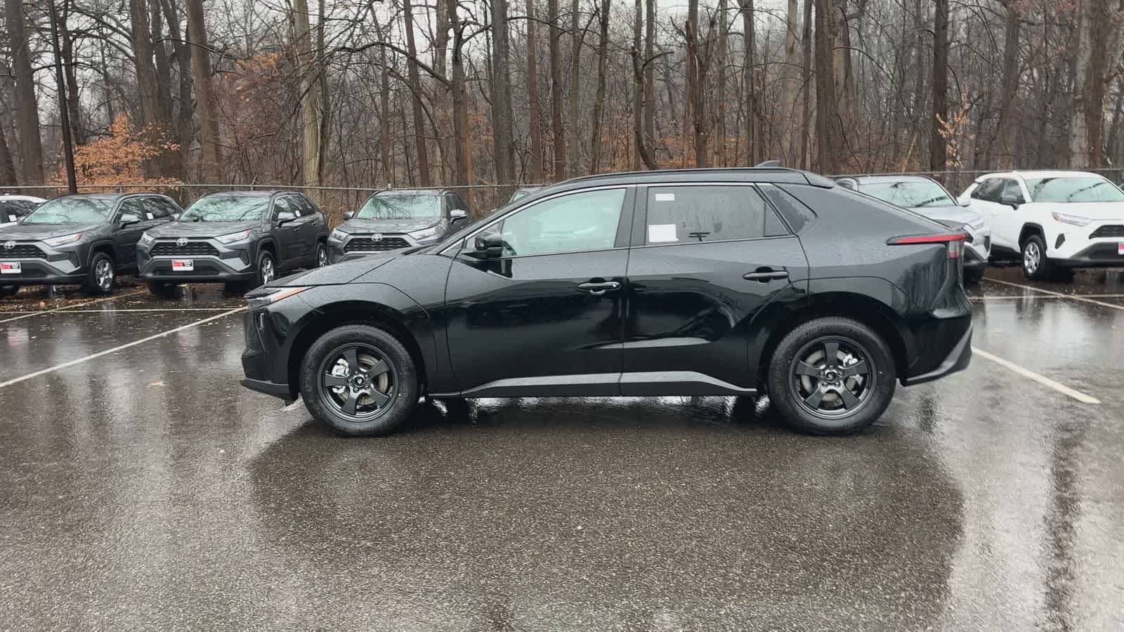 Thumbnail: 2026 Toyota bZ - 5