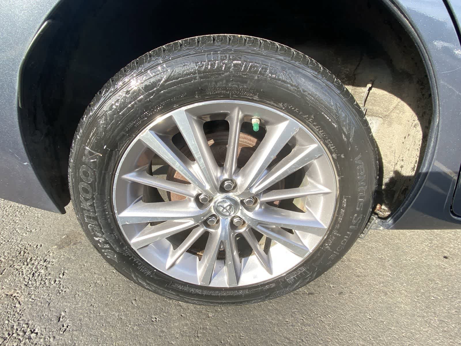 Thumbnail: 2014 Toyota Corolla - 18