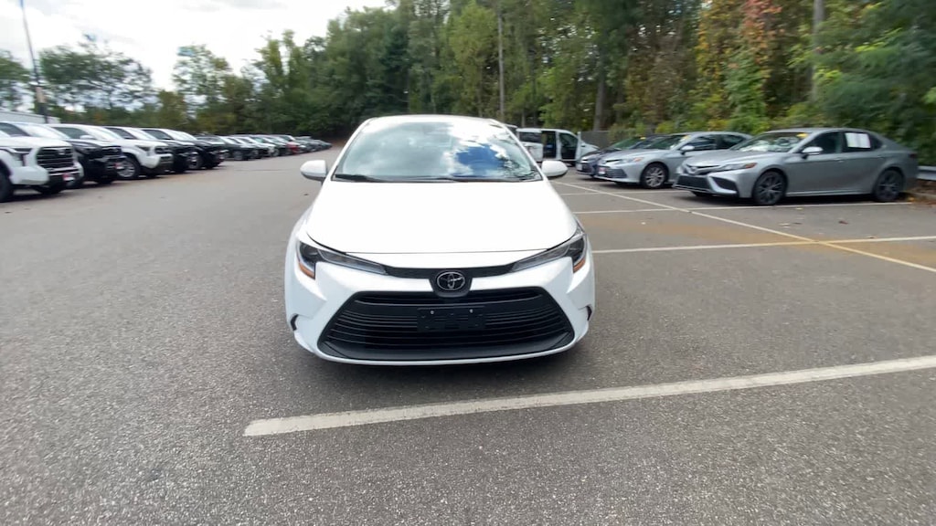 Used 2024 Toyota Corolla LE Sedan