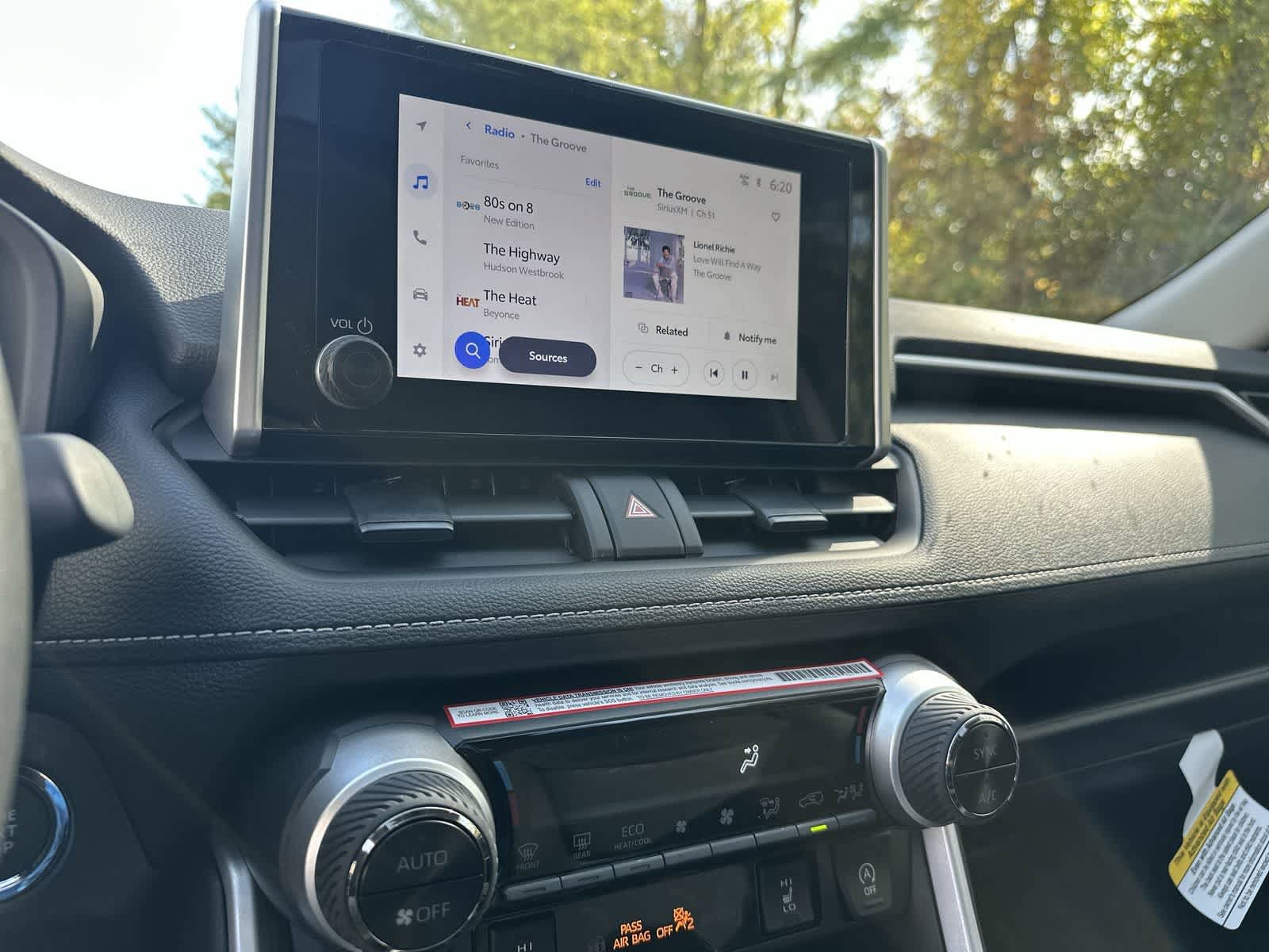 Thumbnail: 2025 Toyota RAV4 - 21