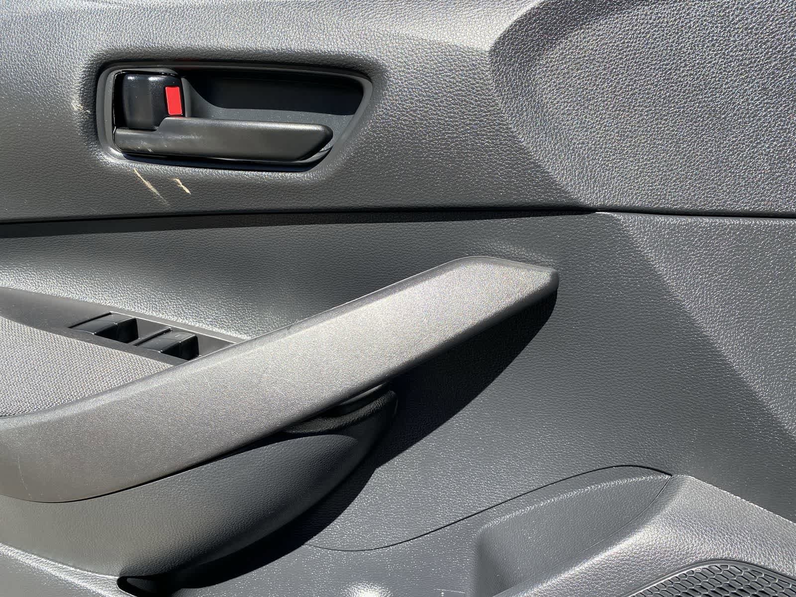 Thumbnail: 2025 Toyota Corolla - 18