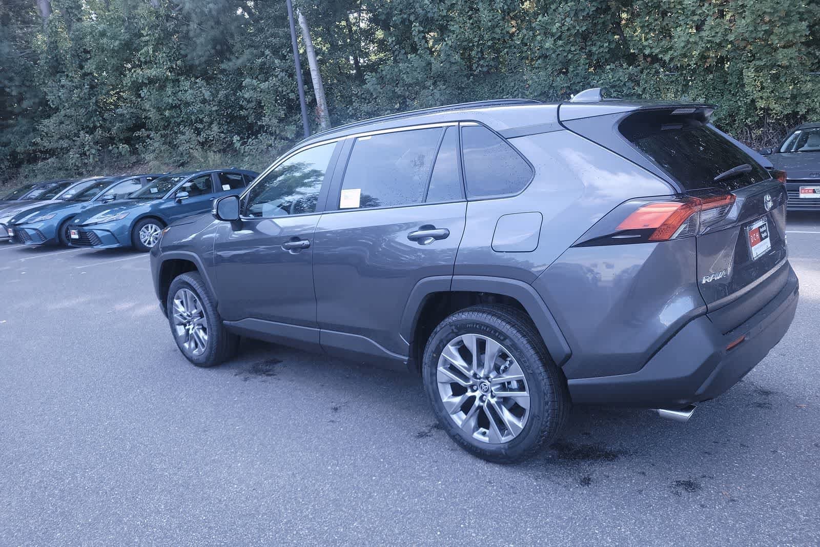 Thumbnail: 2025 Toyota RAV4 - 14