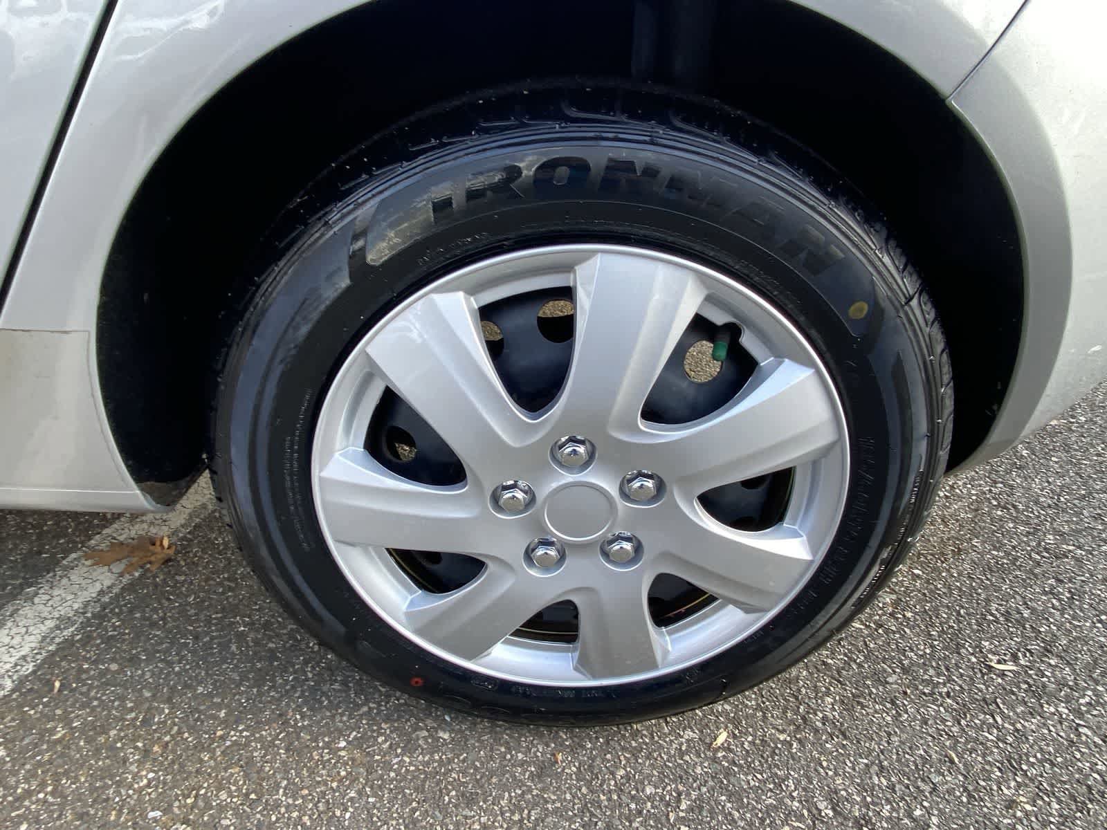 Thumbnail: 2016 Ford Fiesta - 18