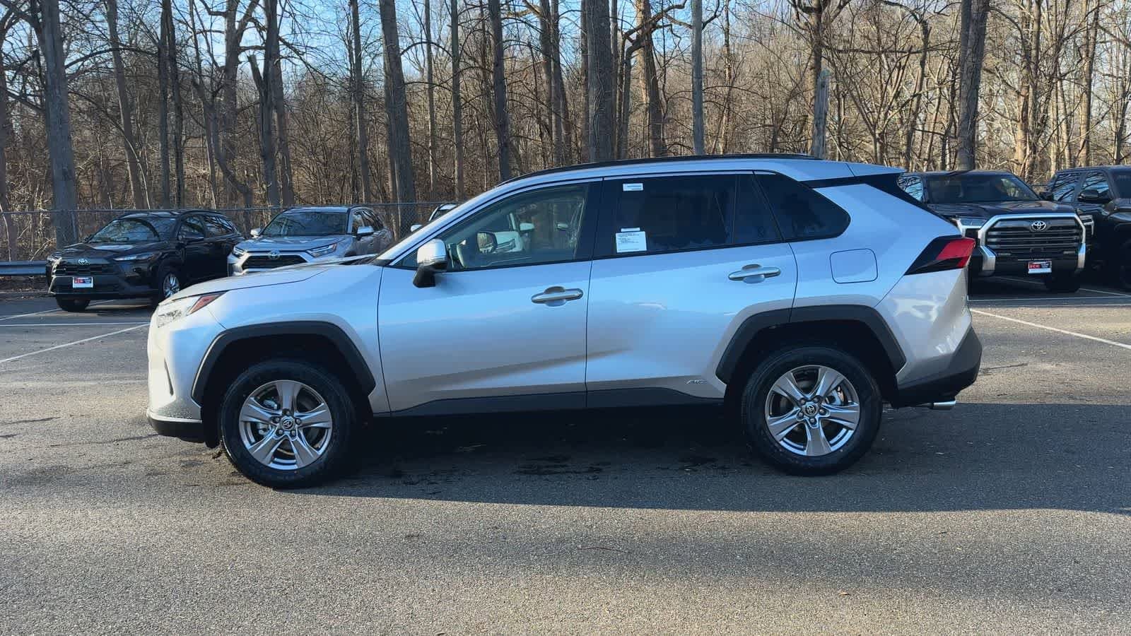 Thumbnail: 2025 Toyota RAV4 - 5