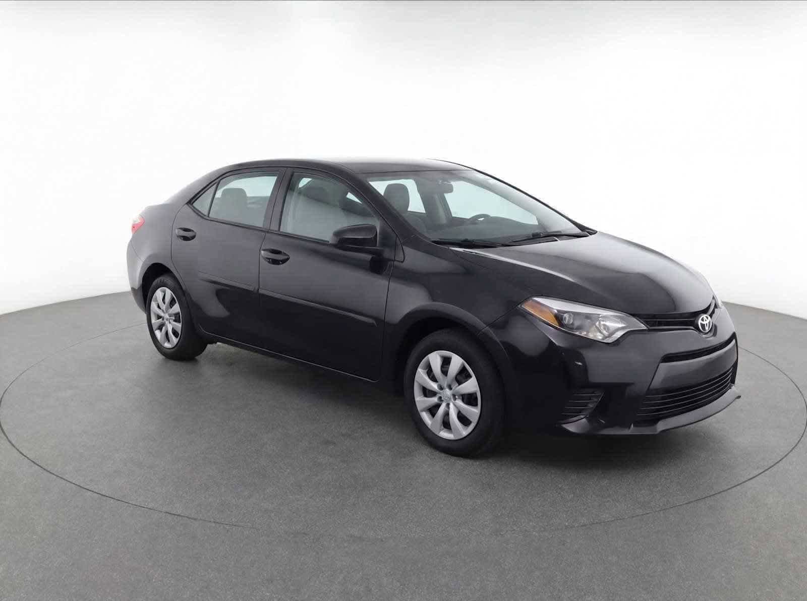 Thumbnail: 2016 Toyota Corolla - 3