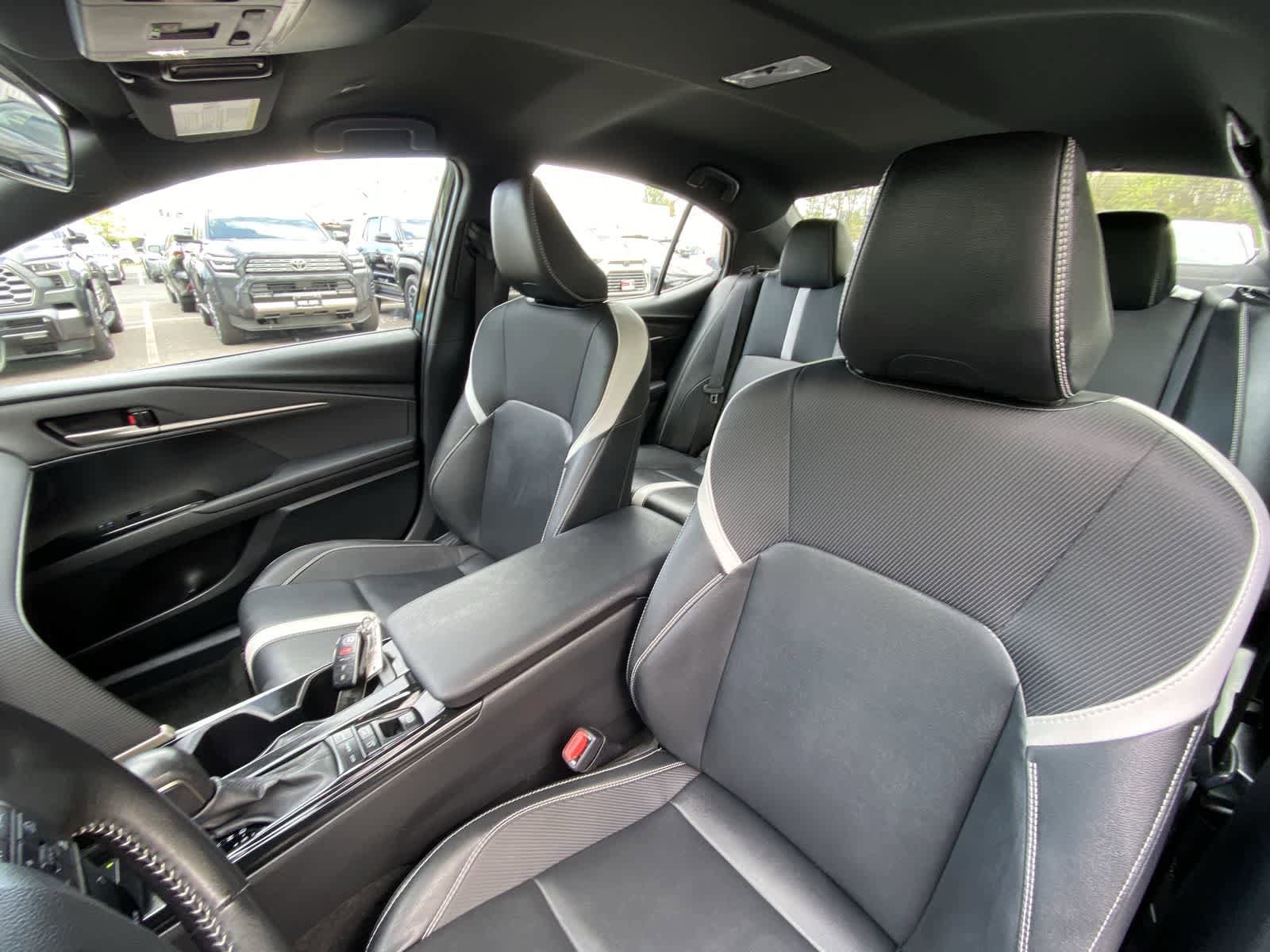 Thumbnail: 2025 Toyota Camry - 22