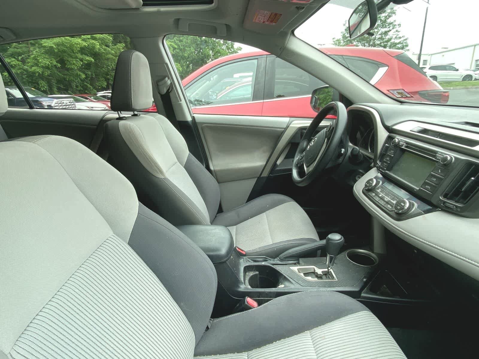 2013 Toyota RAV4 XLE 5