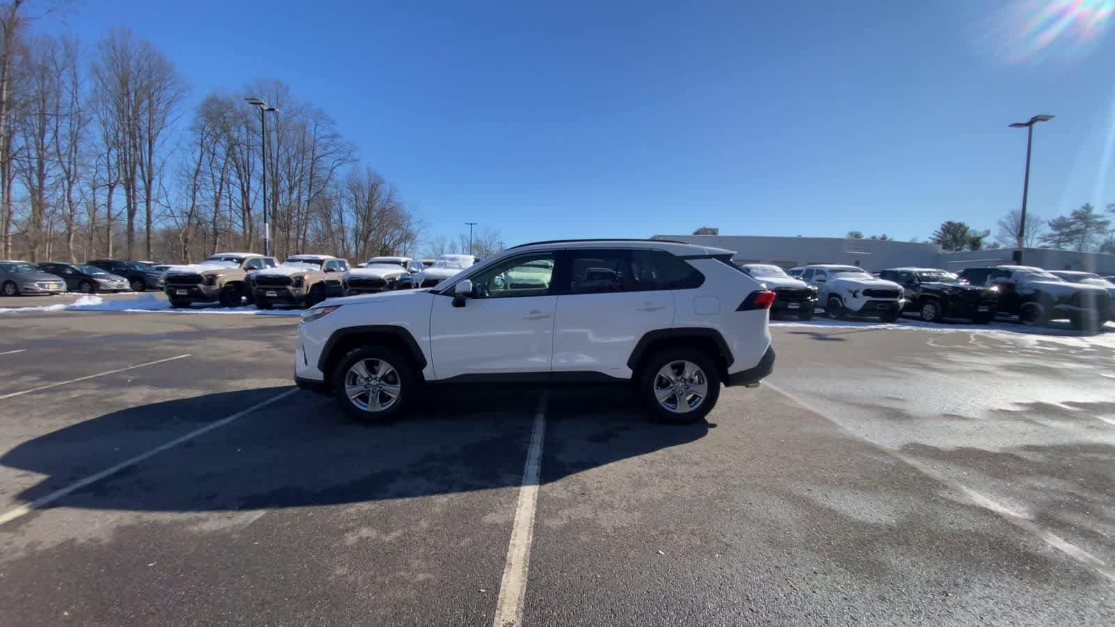 Thumbnail: 2025 Toyota RAV4 - 5