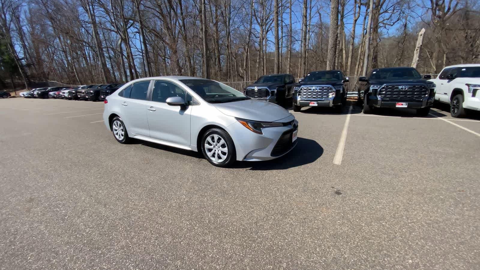 Thumbnail: 2024 Toyota Corolla - 3