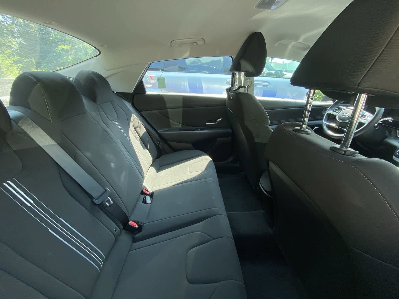 Thumbnail: 2023 Hyundai Elantra - 6