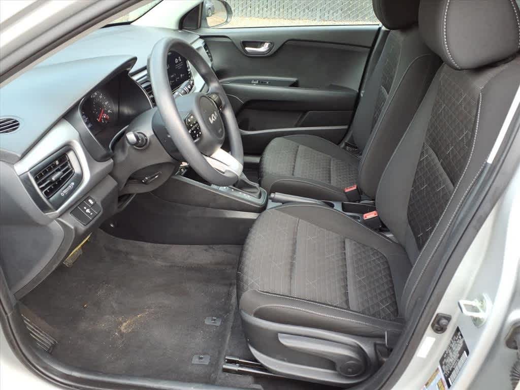 Thumbnail: 2023 Kia Rio - 15