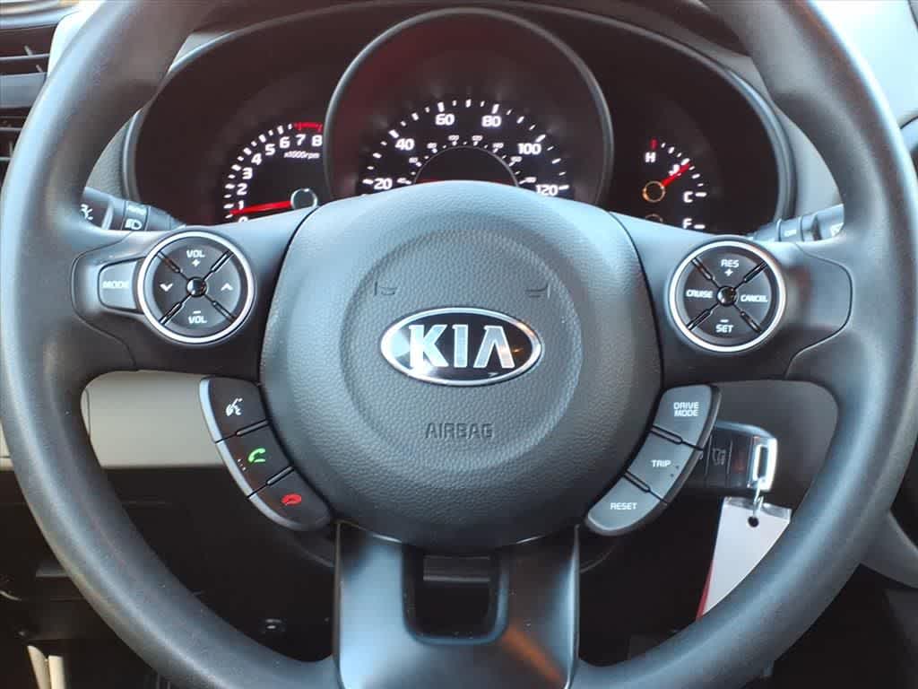Thumbnail: 2019 Kia Soul - 17