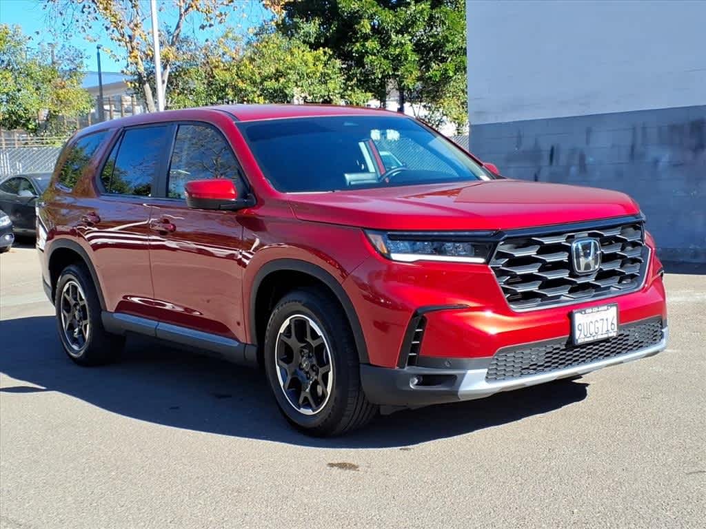 Thumbnail: 2025 Honda Pilot - 3