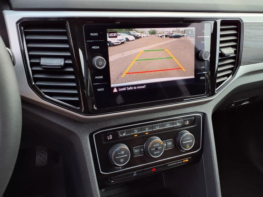 Thumbnail: 2023 Volkswagen Atlas - 21