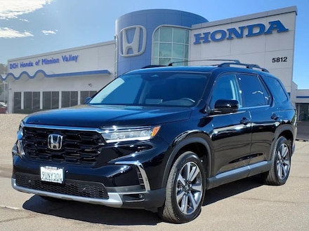 2025 Honda Pilot Touring SUV