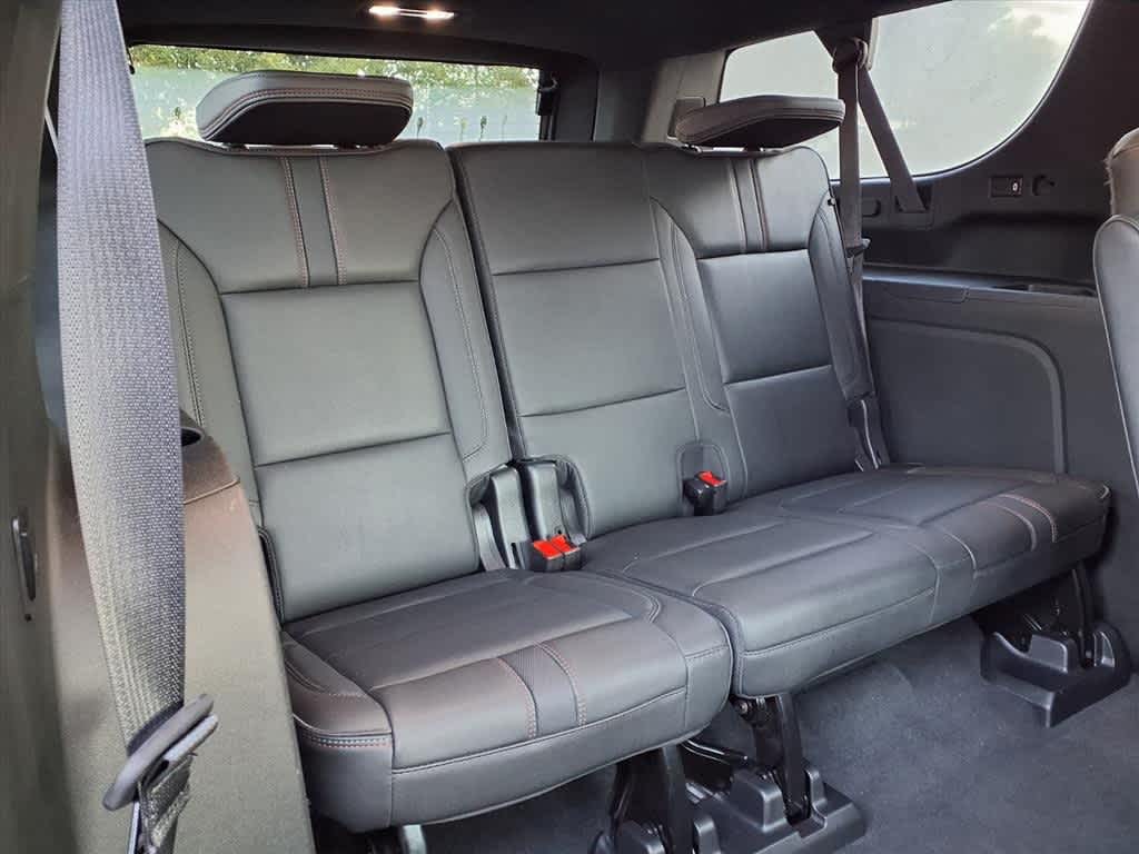 Thumbnail: 2022 Chevrolet Suburban - 13