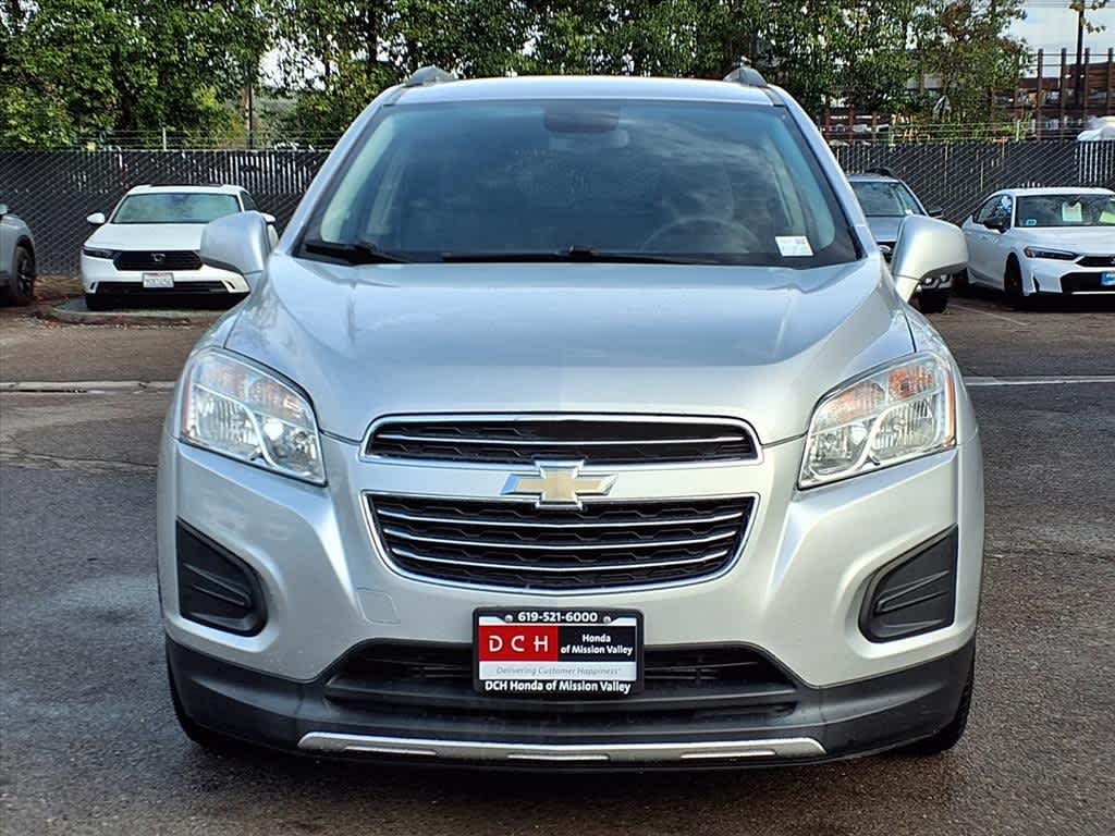 Thumbnail: 2016 Chevrolet Trax - 2