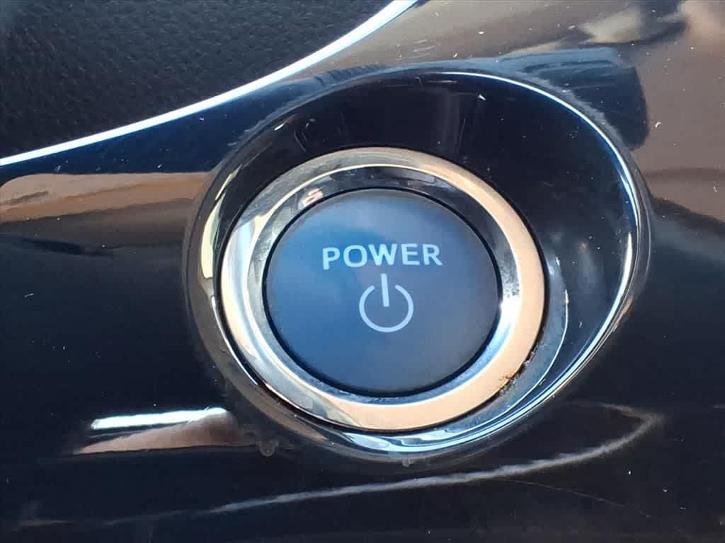 Thumbnail: 2017 Toyota Prius - 24