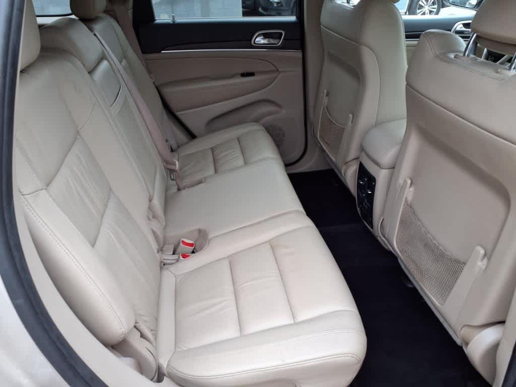 Thumbnail: 2014 Jeep Grand Cherokee - 12