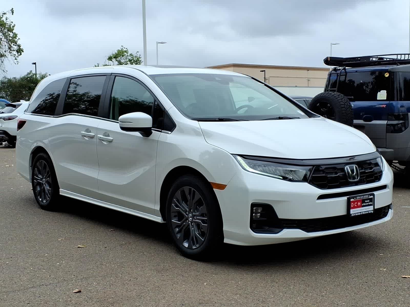 Thumbnail: 2026 Honda Odyssey - 3