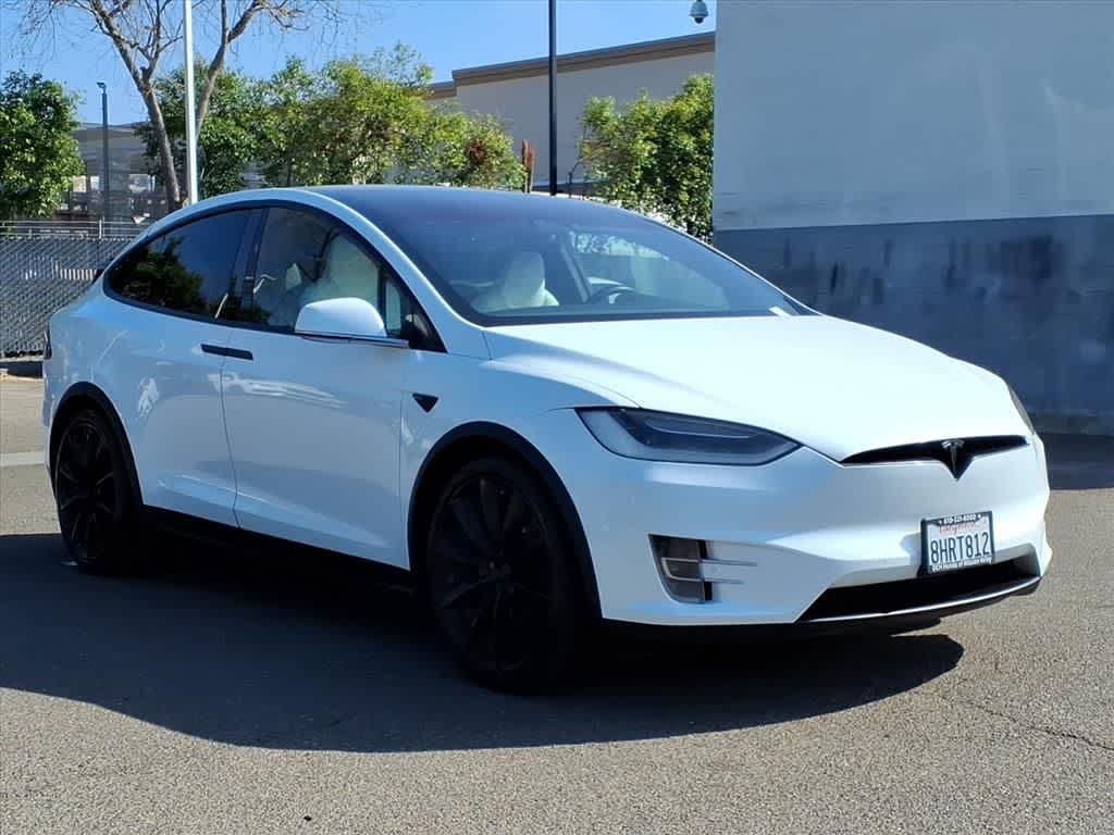 Thumbnail: 2018 Tesla Model X - 3