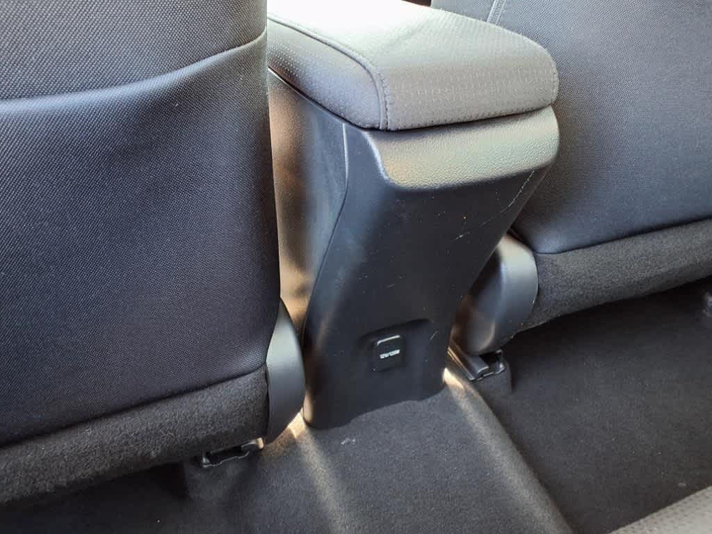 2018 Toyota Prius Two 12