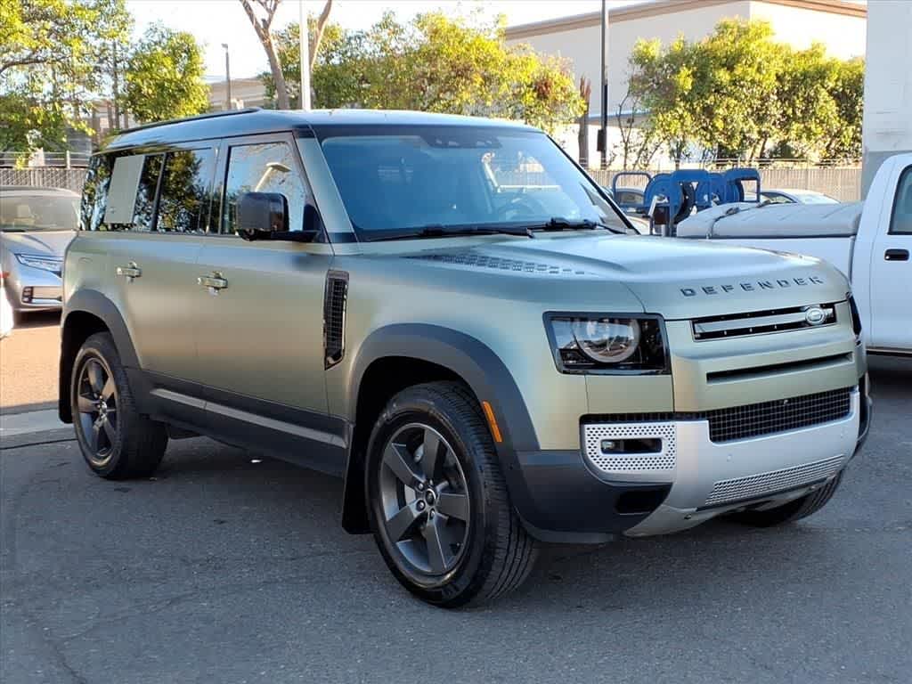 Thumbnail: 2020 Land Rover Defender - 3