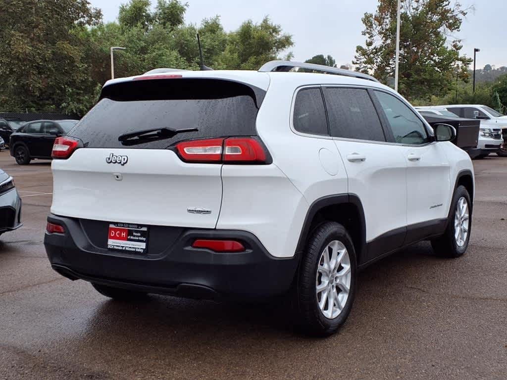 Thumbnail: 2017 Jeep Cherokee - 4