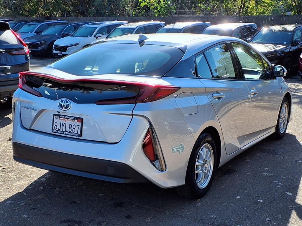 Thumbnail: 2019 Toyota Prius Prime - 4