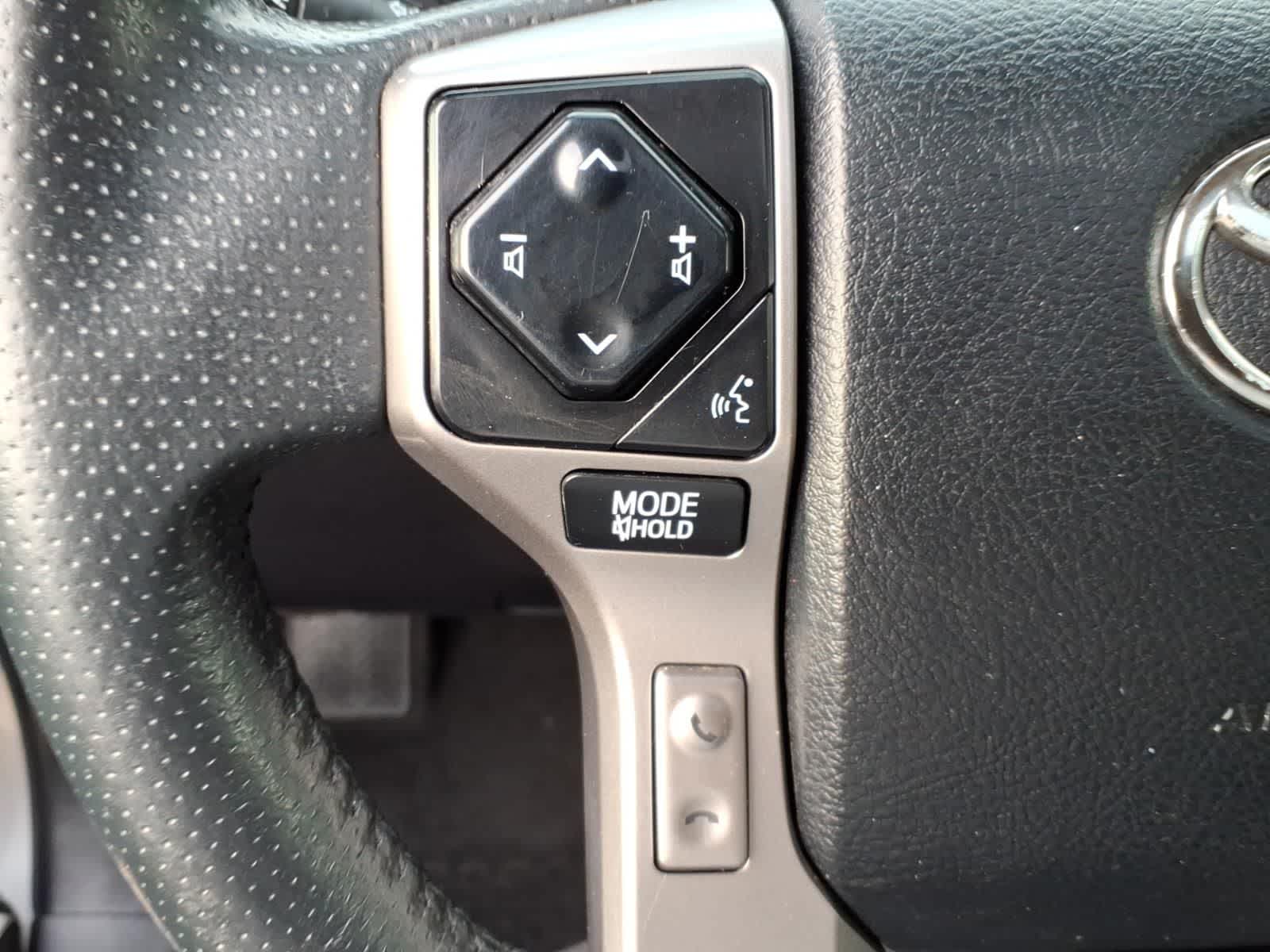 2020 Toyota 4Runner SR5 Premium - Photo 17