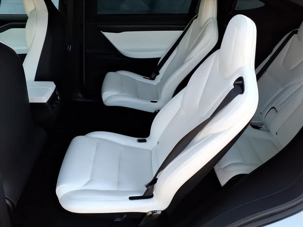 Thumbnail: 2018 Tesla Model X - 9