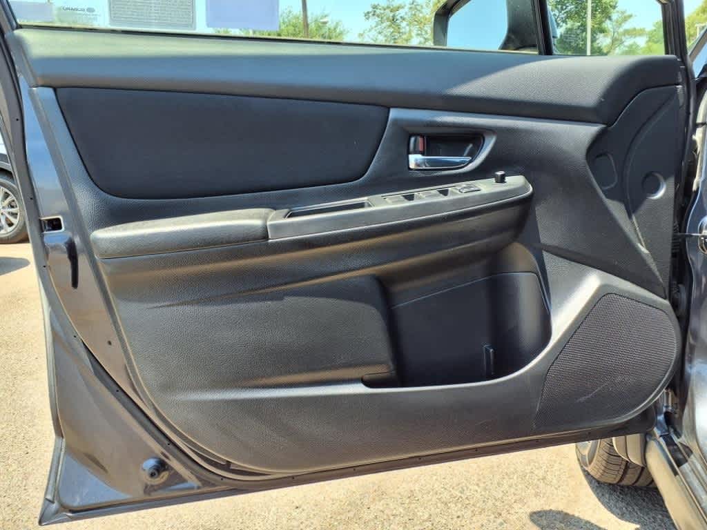 2014 Subaru XV Crosstrek Premium 14