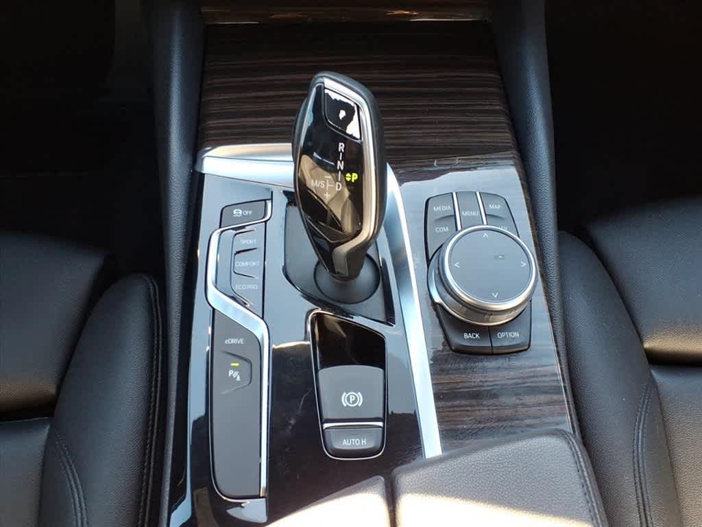 Thumbnail: 2019 BMW 5 Series - 23