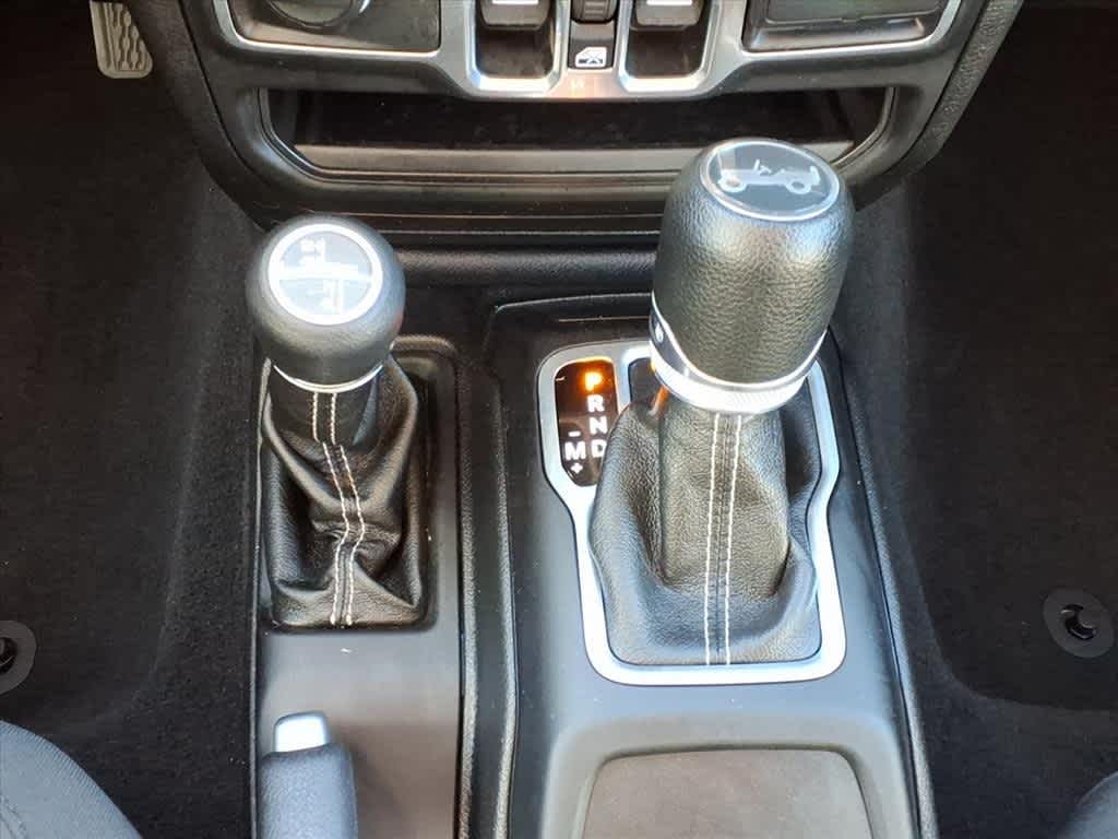 Thumbnail: 2018 Jeep Wrangler - 23