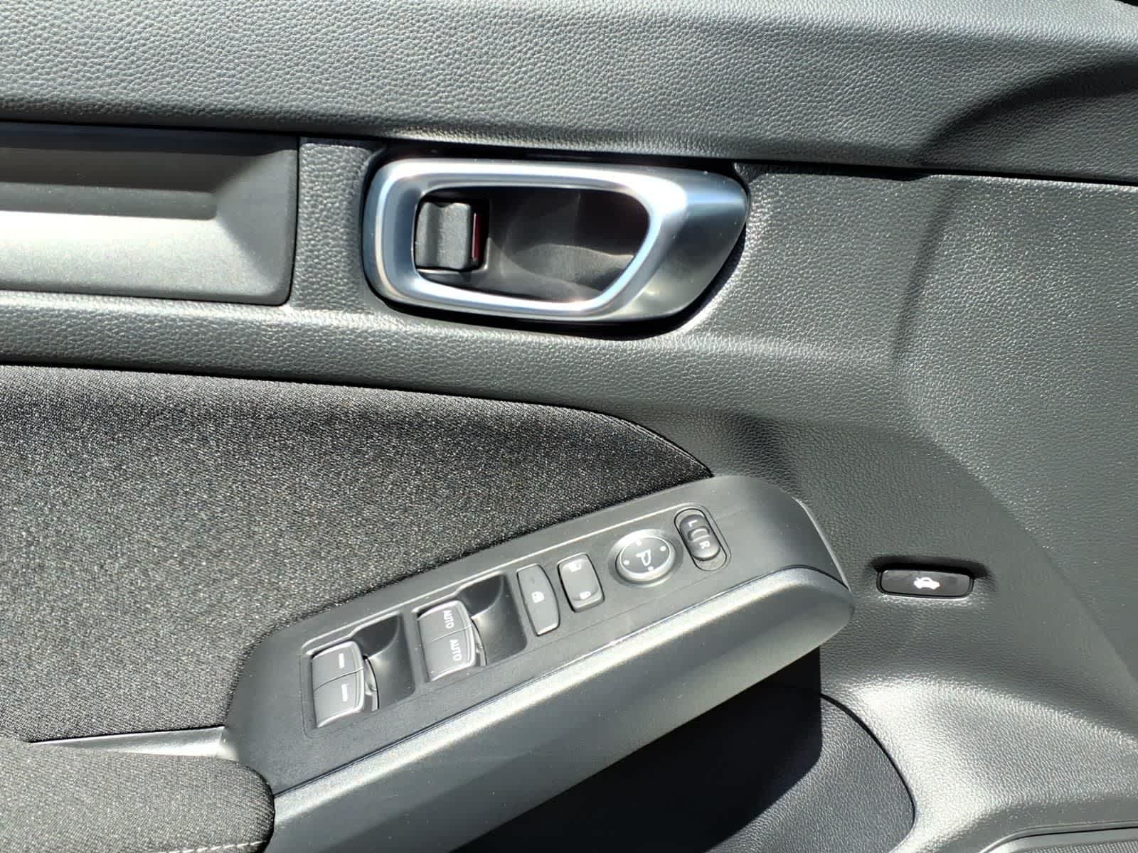 Thumbnail: 2025 Honda Civic - 13